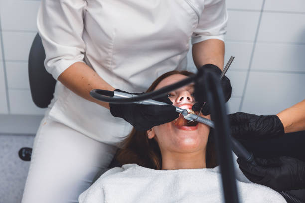 Best Cracked Tooth Emergency Dentist  in Bastrop, LA
